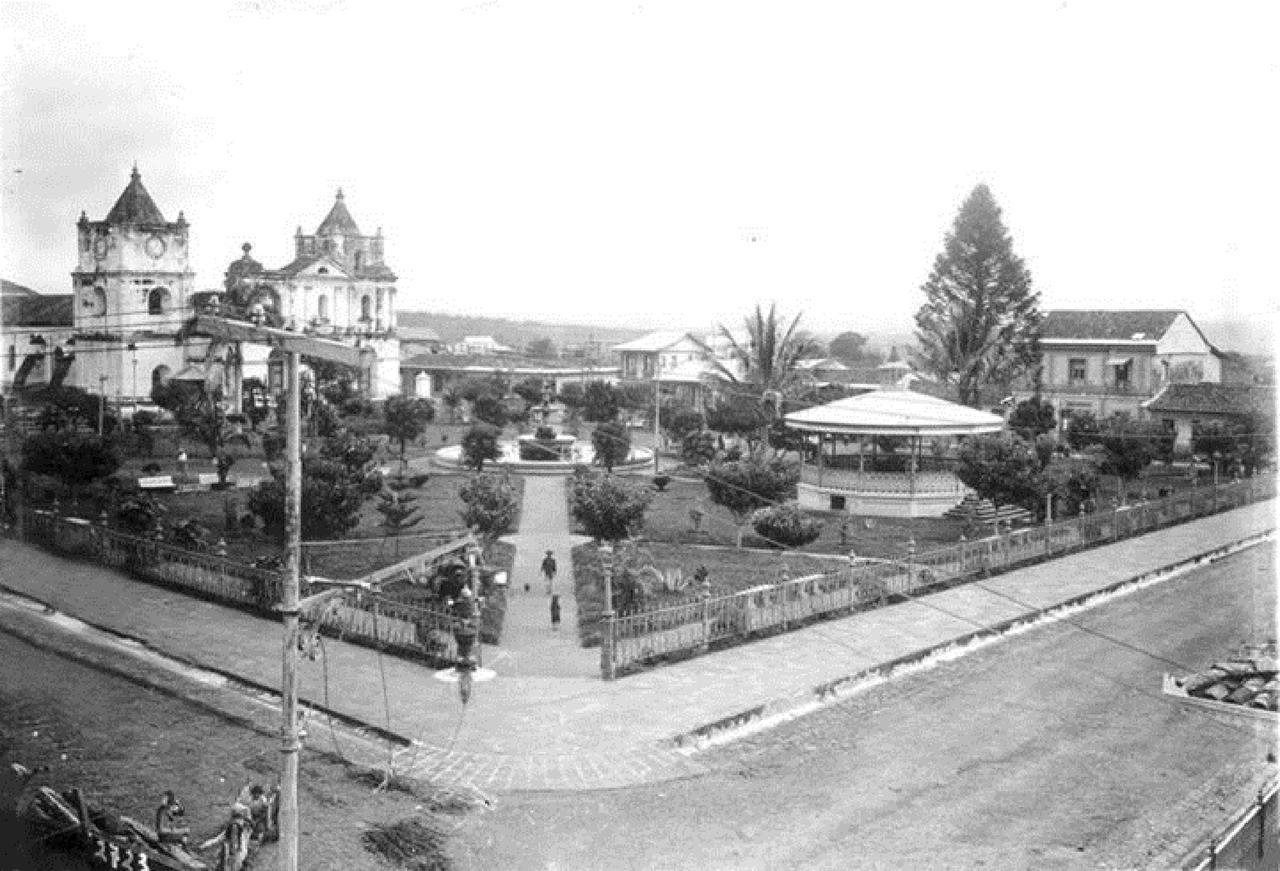 Hotel Valladolid Heredia Exterior foto